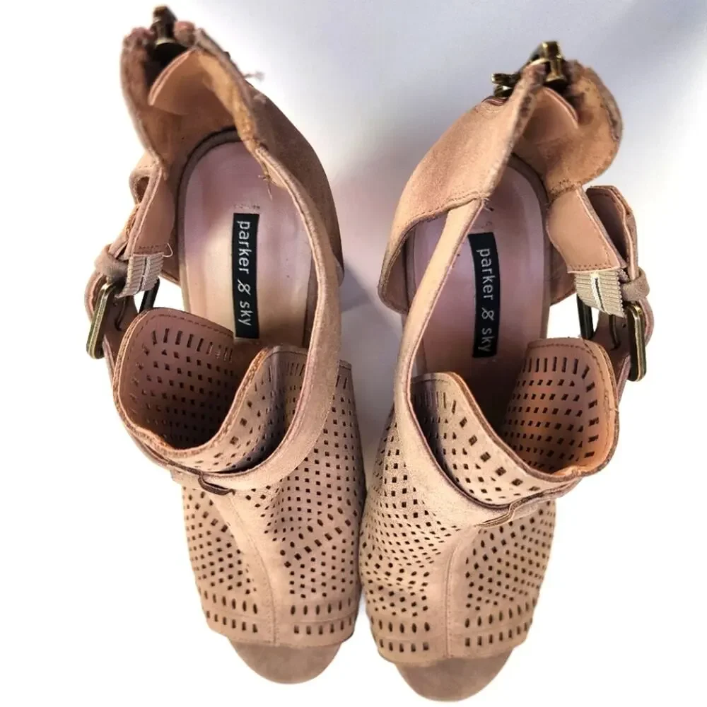 Parker & Sky Suede Heels Size 9